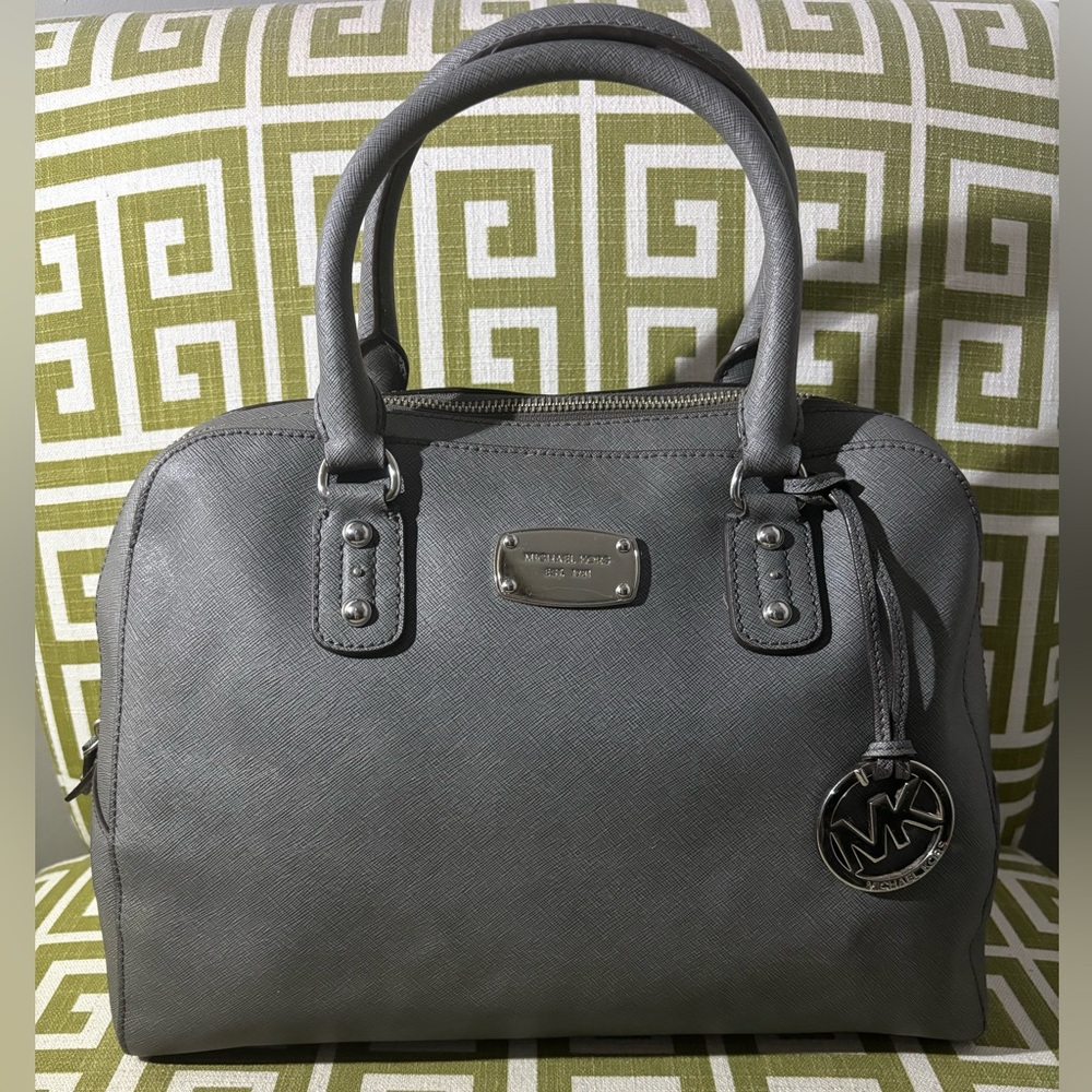 SOLD! Michael Kors Saffiano Leather Bag & Jet Set Continental Travel Wallet - Picture 3 of 15